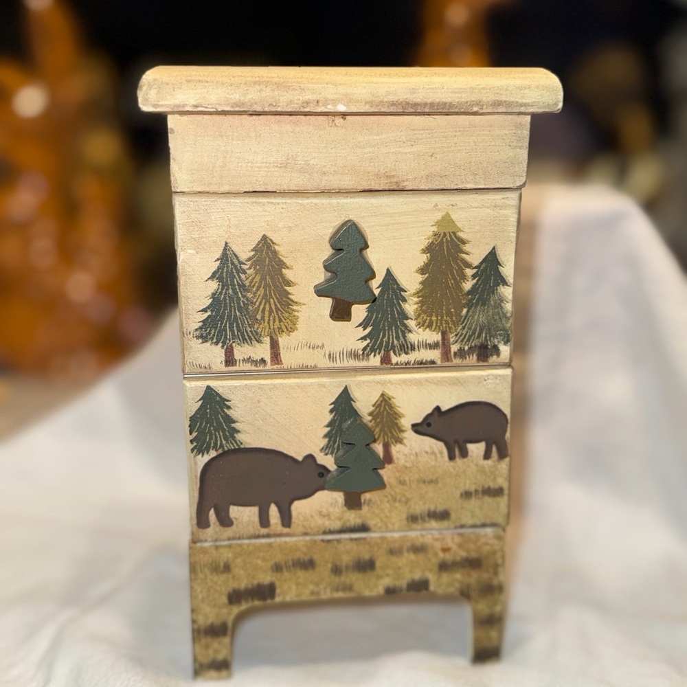 Rustic Bear and Tree Decor Set - Picture 4 of 4